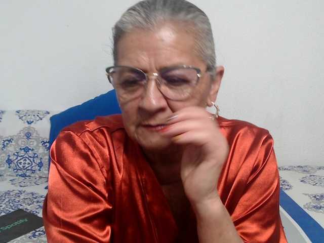 candy-mature