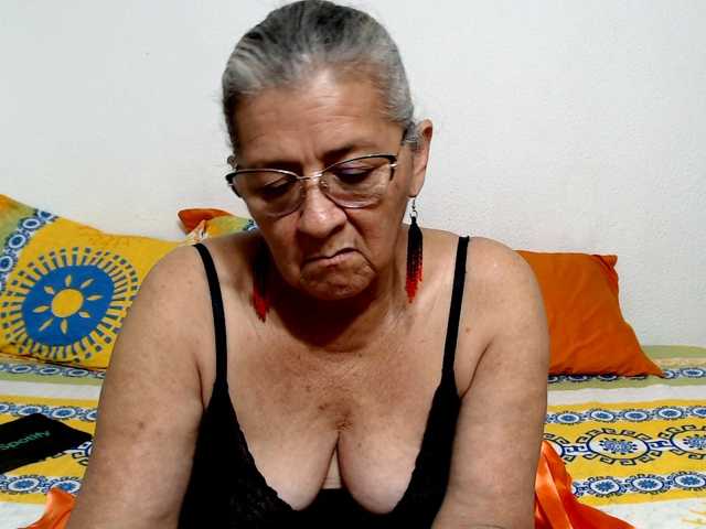 candy-mature live cam preview