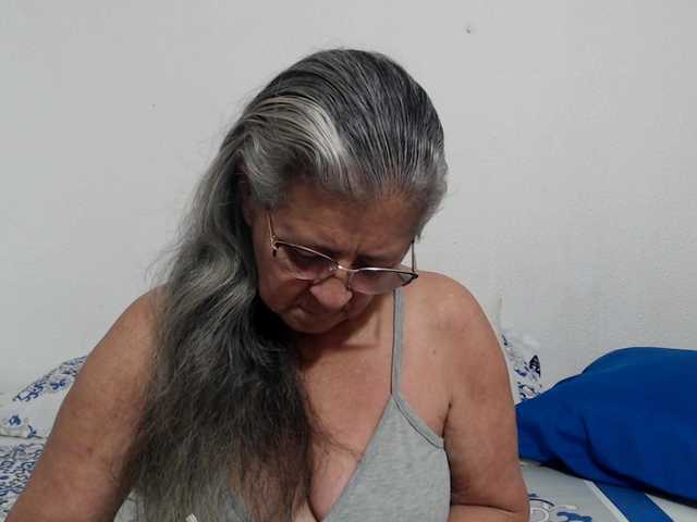 candy-mature