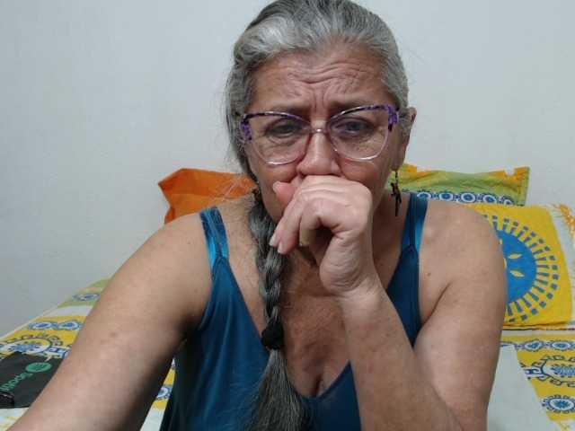 candy-mature