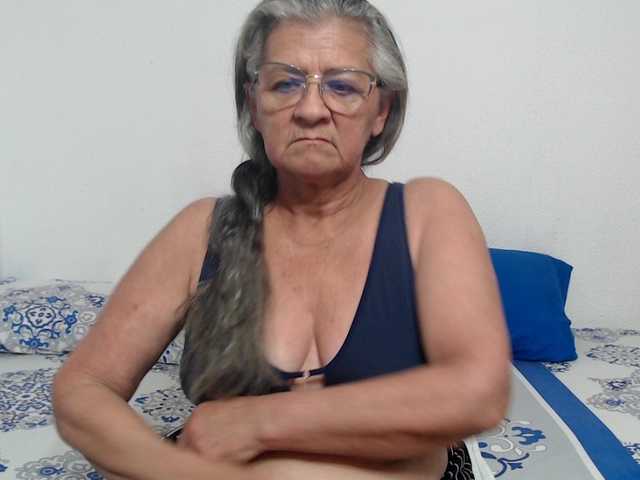 candy-mature