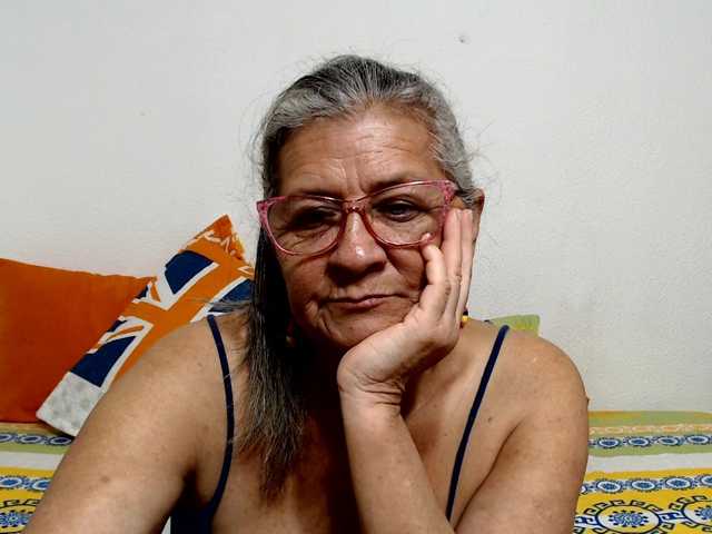 candy-mature live cam preview