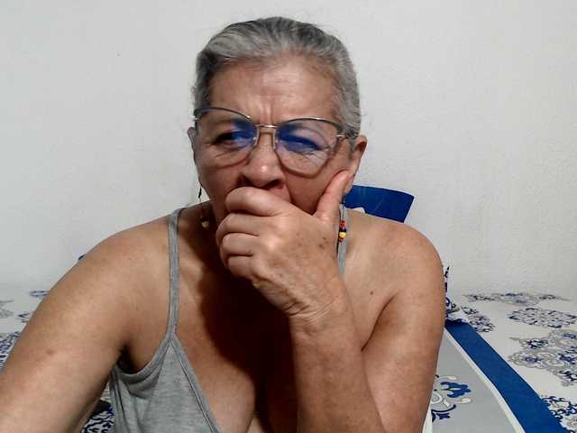 candy-mature live cam preview