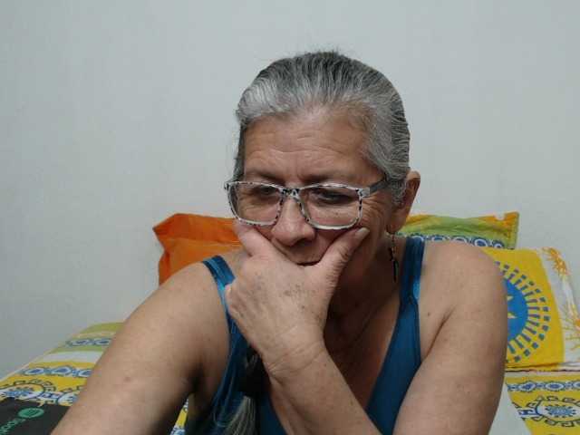 candy-mature live cam preview