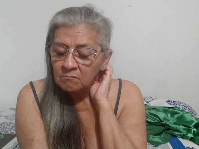 candy-mature