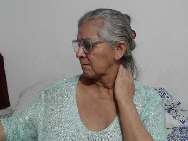 candy-mature live cam on BongaCams