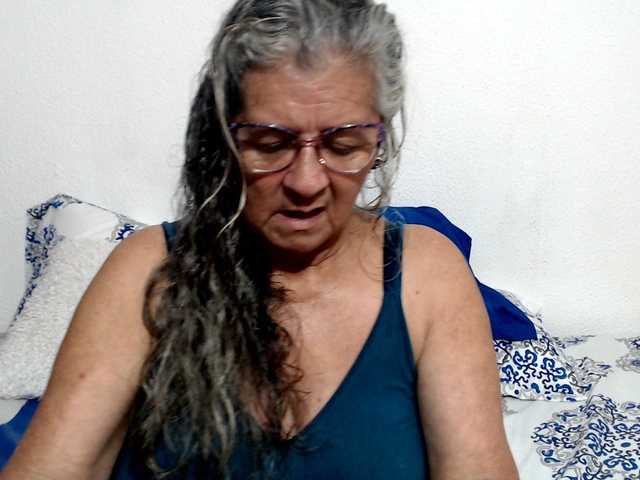 candy-mature live cam on BongaCams