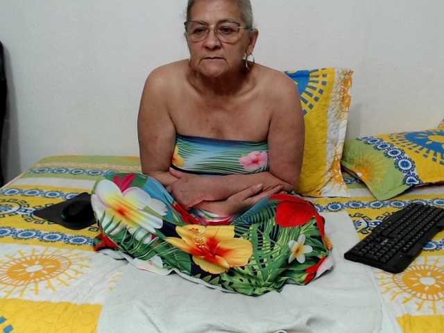 candy-mature live cam preview