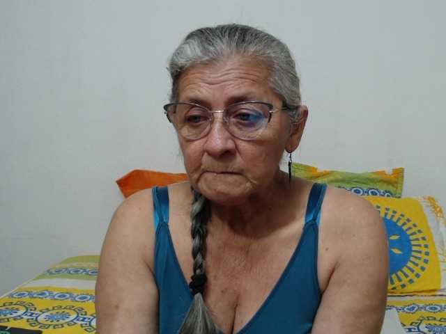 candy-mature