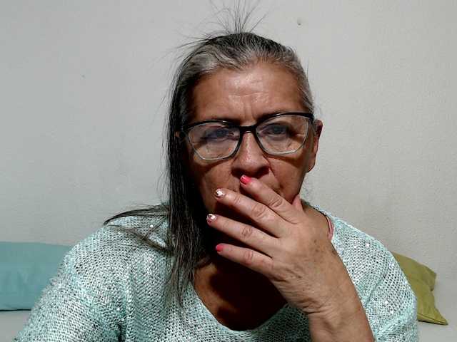 candy-mature