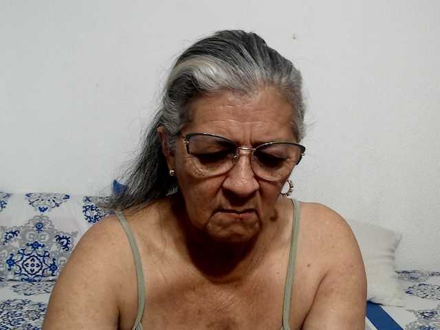candy-mature