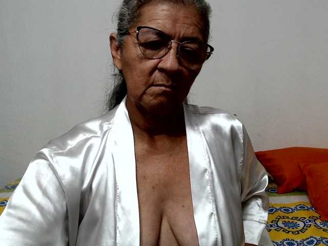 candy-mature live cam preview