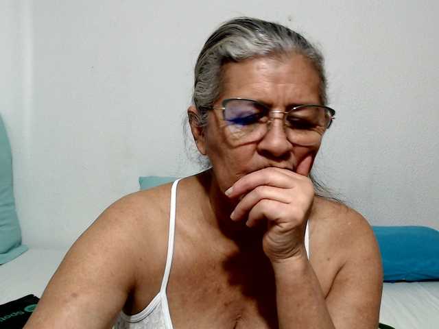 candy-mature