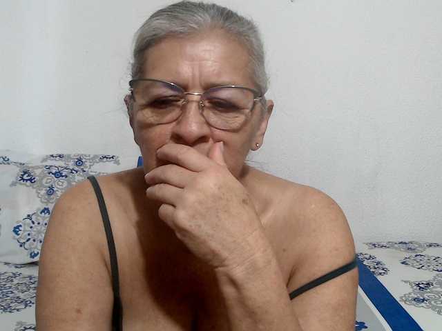 candy-mature live cam preview