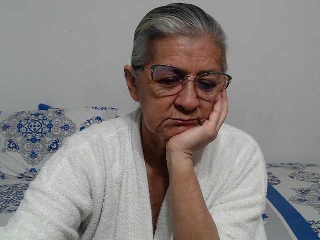 candy-mature live cam preview