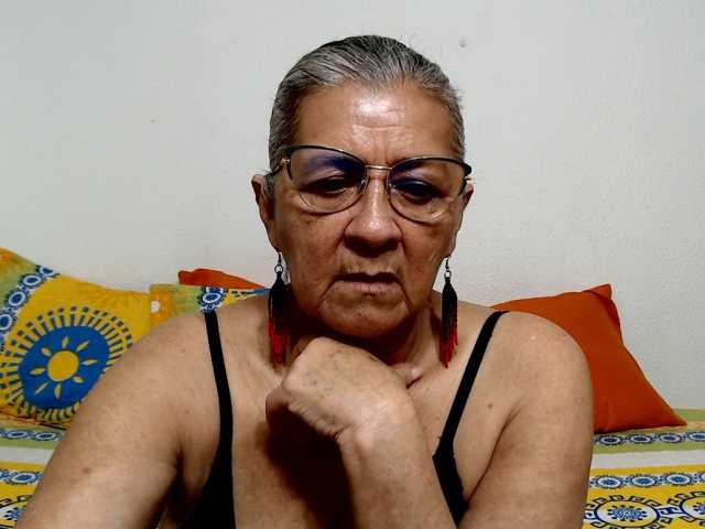 candy-mature live cam preview