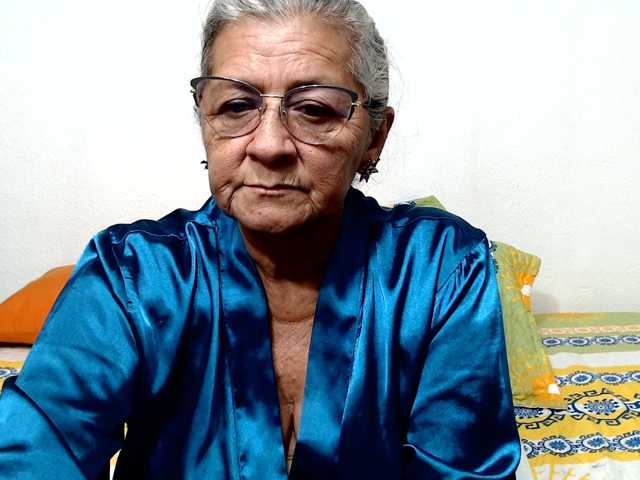 candy-mature live cam preview