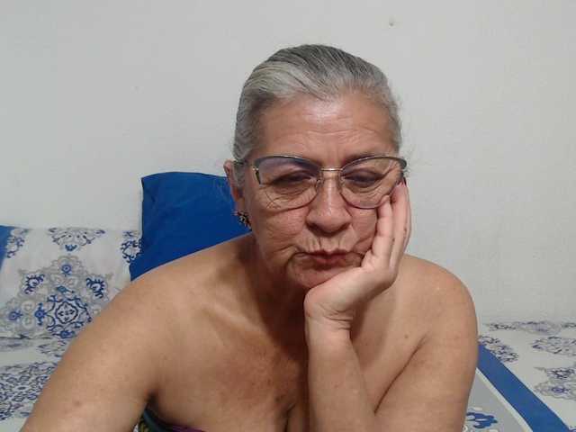 candy-mature live cam preview