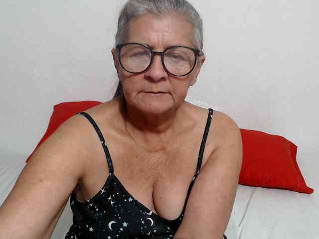 candy-mature webcam