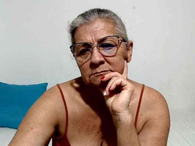 candy-mature webcam