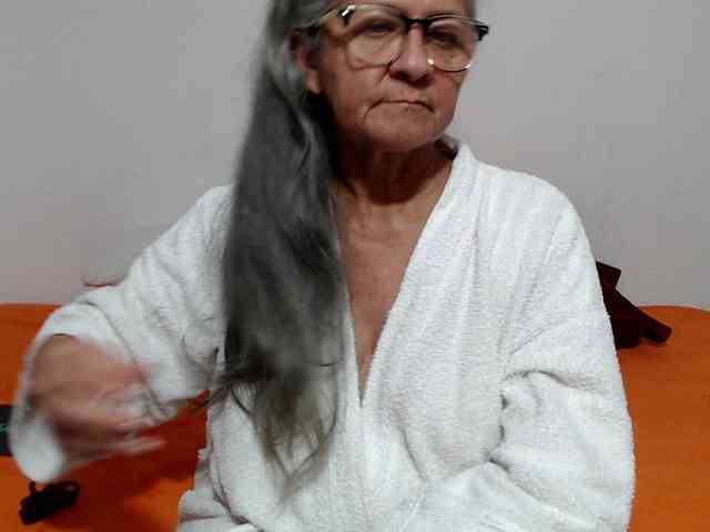candy-mature webcam