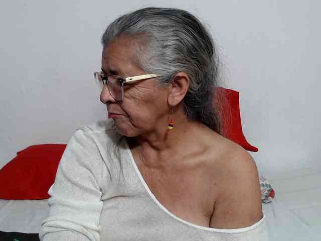 candy-mature webcam