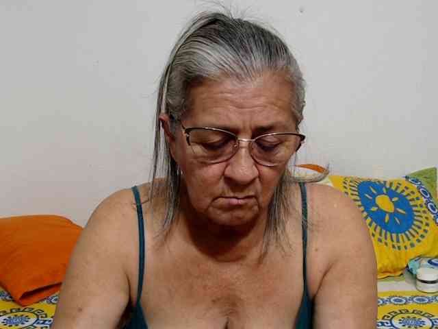 candy-mature webcam