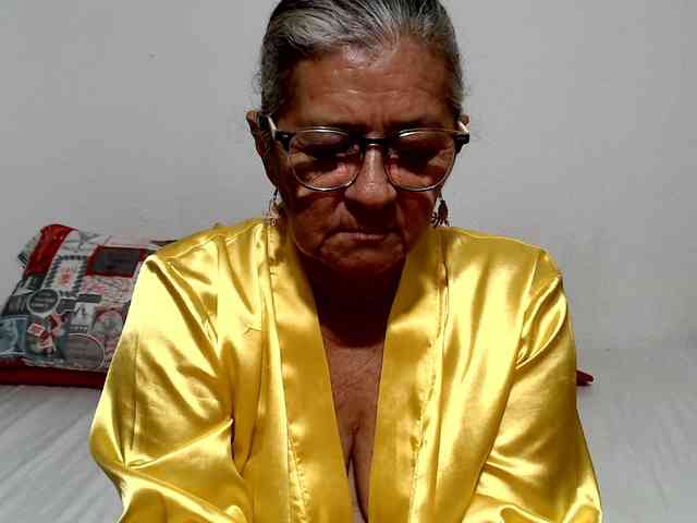 candy-mature webcam
