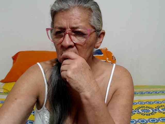 candy-mature webcam
