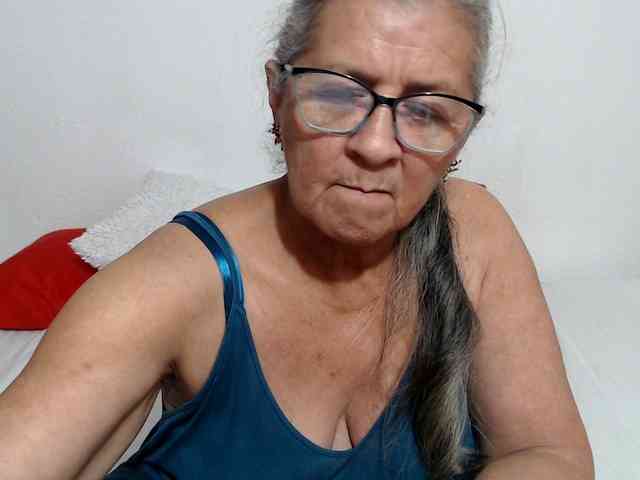 candy-mature webcam