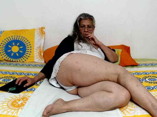 candy-mature webcam