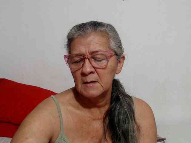 candy-mature webcam