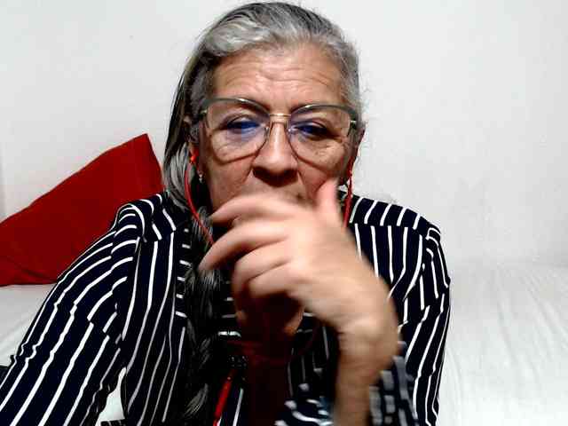 candy-mature webcam