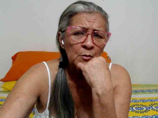 candy-mature webcam