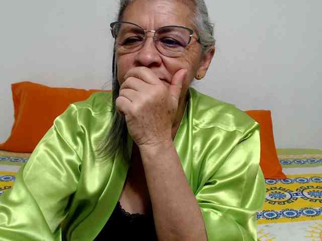 candy-mature webcam