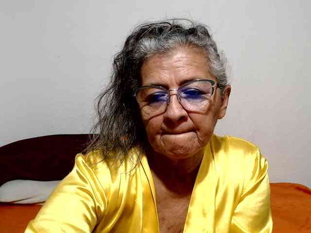 candy-mature webcam