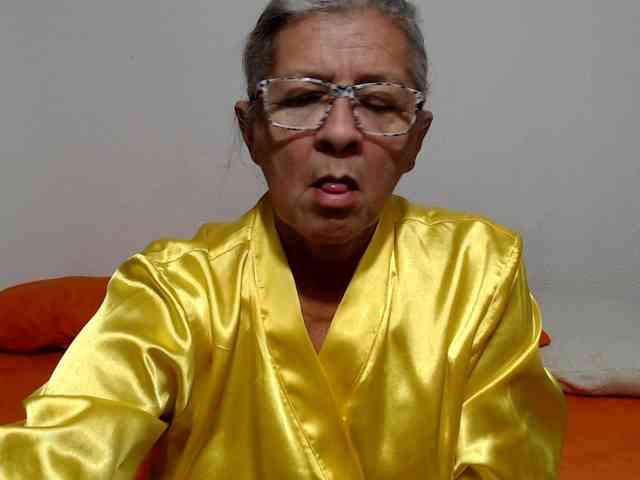 candy-mature webcam