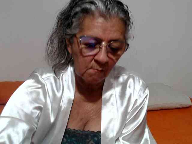 candy-mature webcam