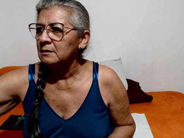 candy-mature webcam