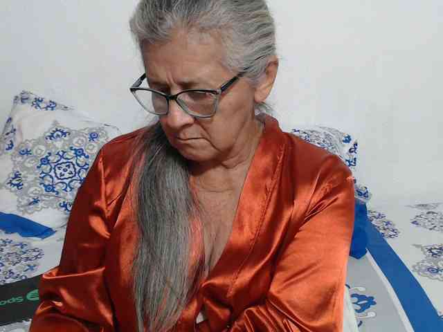 candy-mature webcam