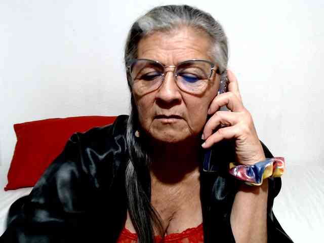 candy-mature webcam