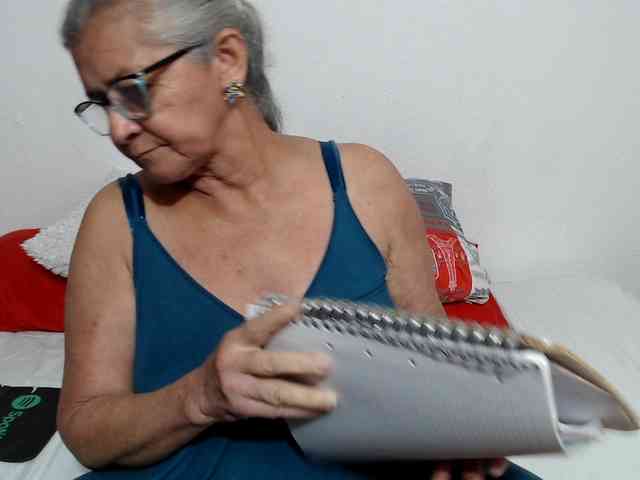candy-mature webcam