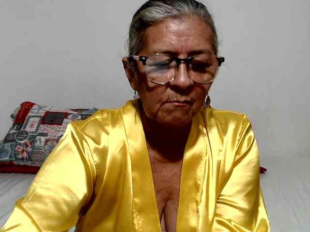 candy-mature webcam