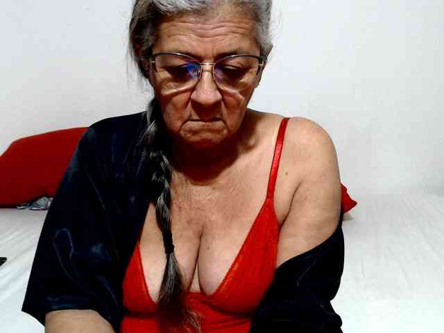 candy-mature webcam