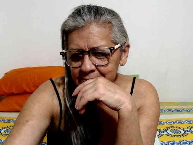 candy-mature webcam