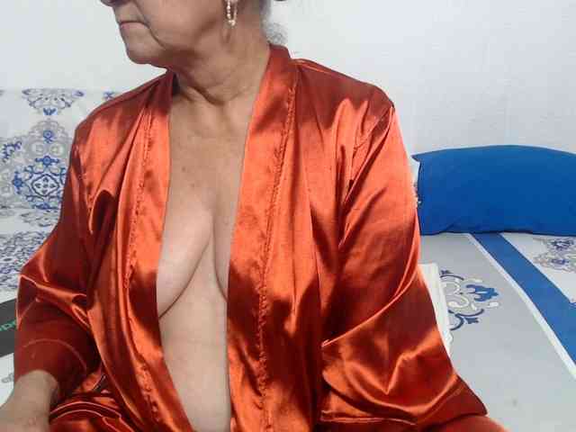 candy-mature webcam