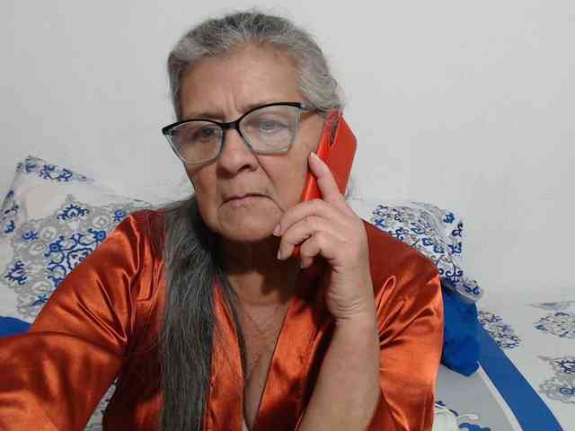 candy-mature webcam