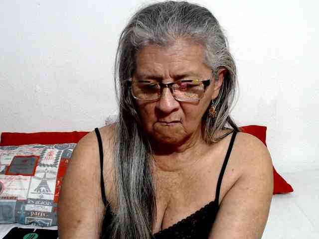 candy-mature webcam