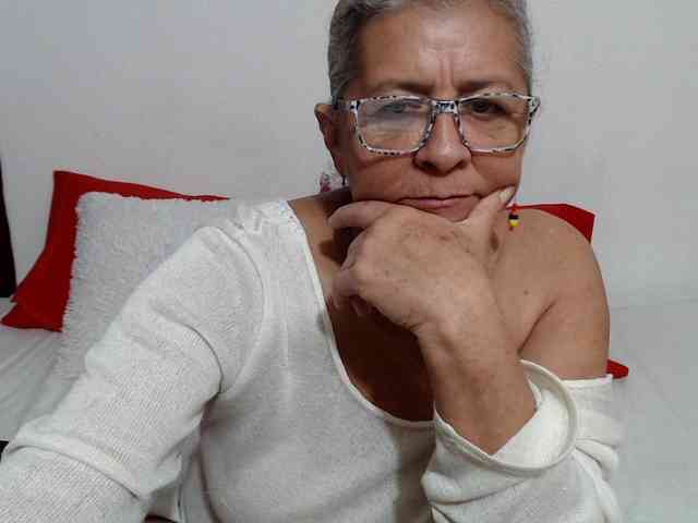 candy-mature webcam