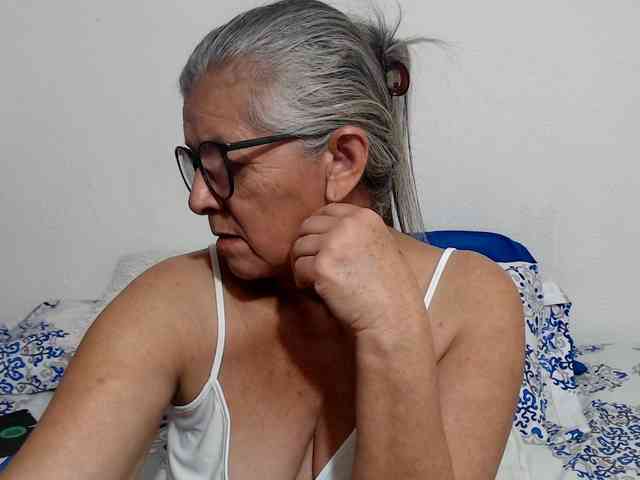 candy-mature webcam